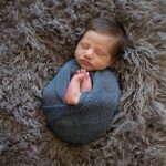 Top reasons to choose a professional for your newborn baby photoshoot